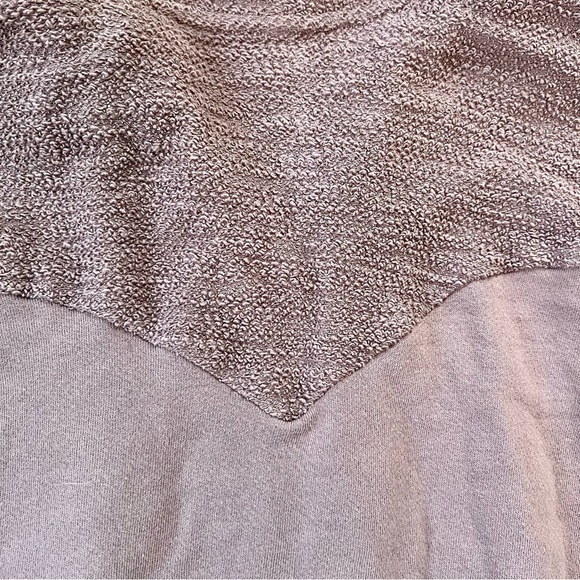 Glyder 1/4 zip pull over size medium - Picture 3 of 8